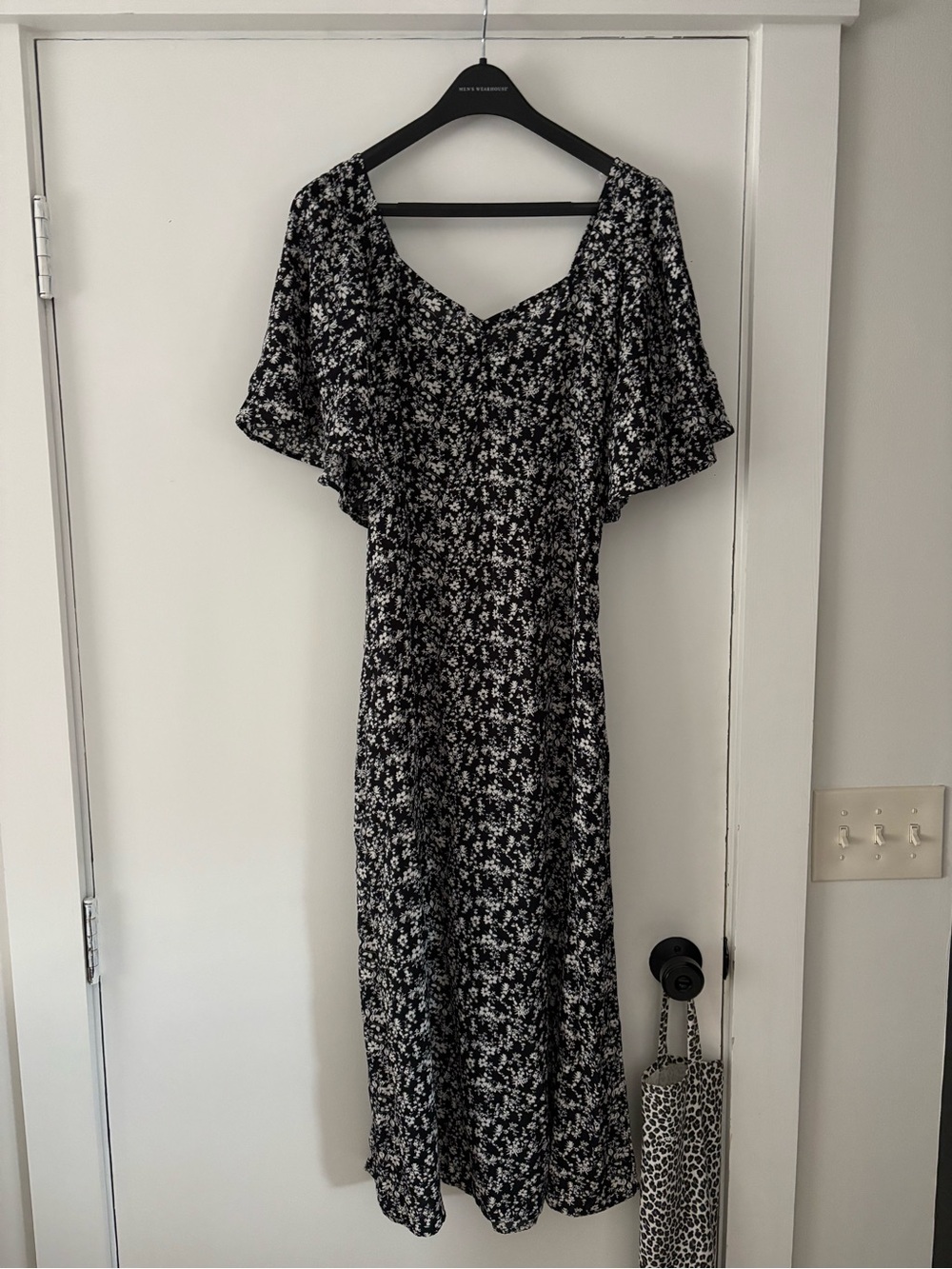 A New Day Black & White Floral Flutter Sleeve Midi Dress Slit Sweetheart Neck